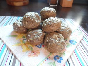 mini lenmagos zsemlék